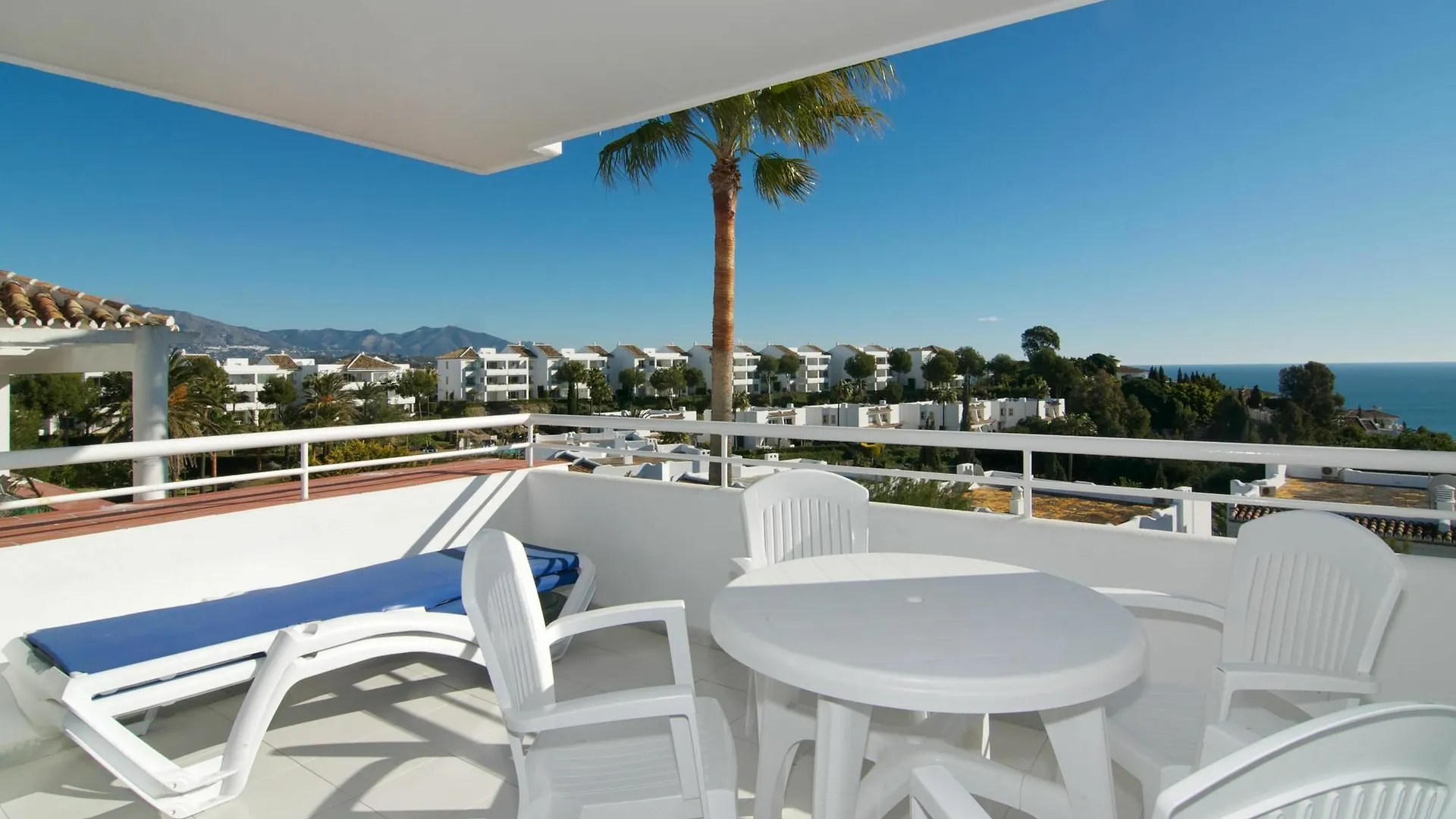 Miraflores Beach & Country Club Mijas