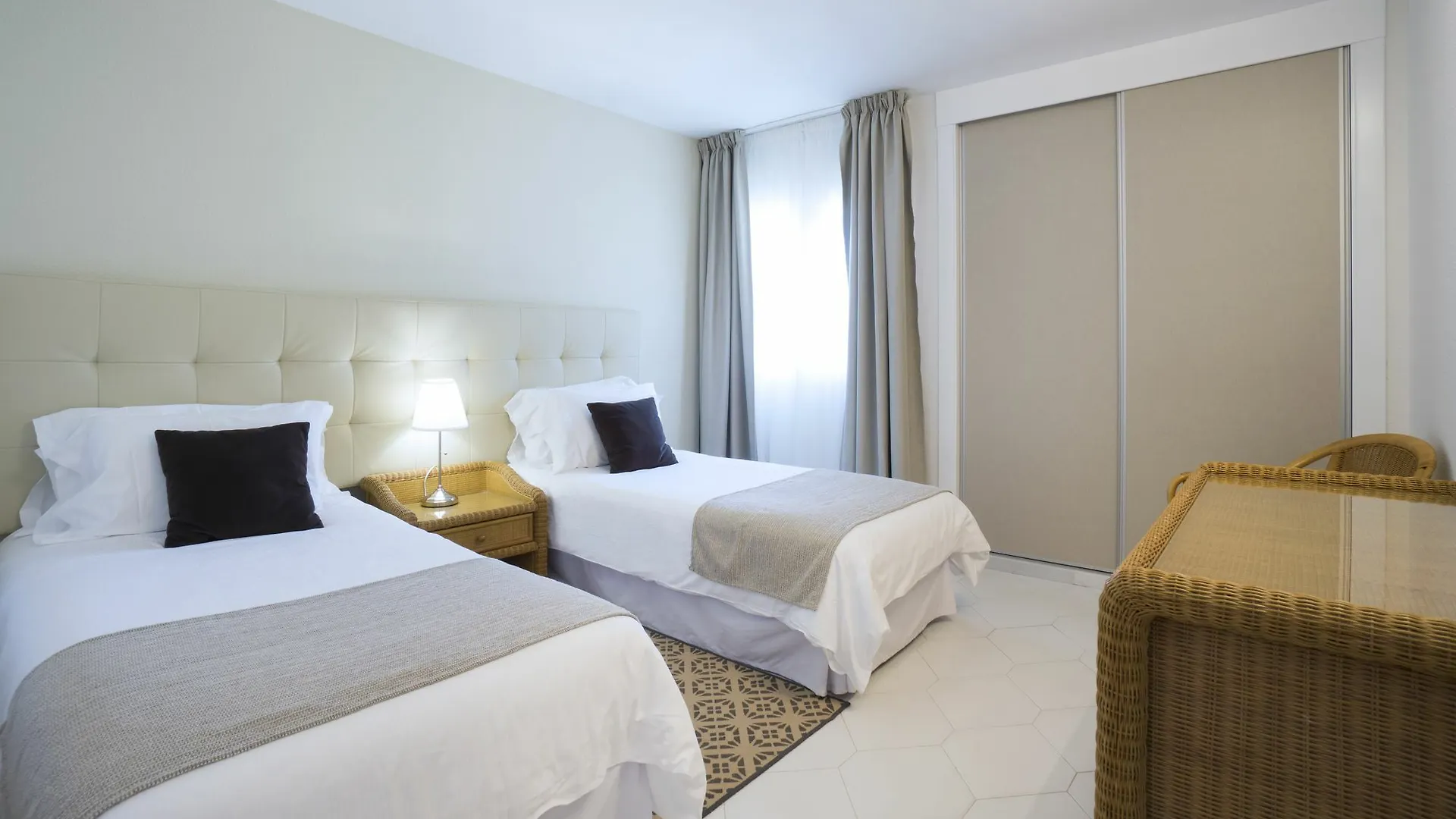Miraflores Beach & Country Club Mijas Lejlighed